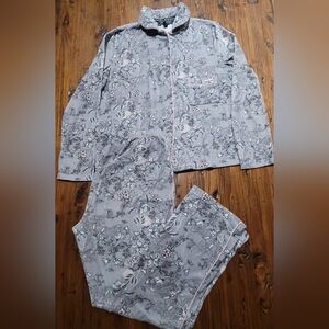 BCBGMaxAzria Ladies Pajama Set in Gray Floral